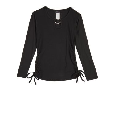Girls Rhinestone Heart Detail Notch Neck Top