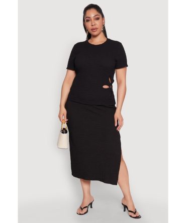 Plus Size Textured Knit Midi Skirt