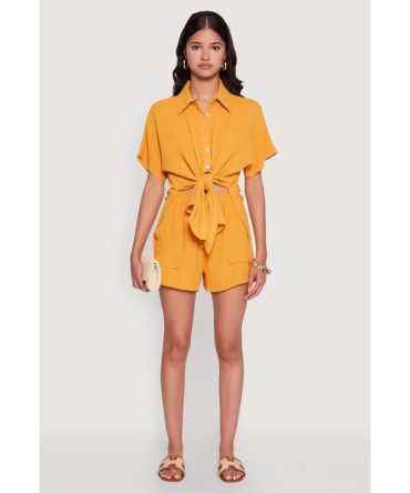Chic High Waisted Crepe Knit Shorts with Pockets