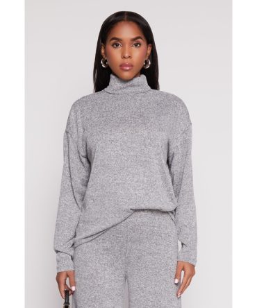 Brushed Knit Long Sleeve Turtleneck Top